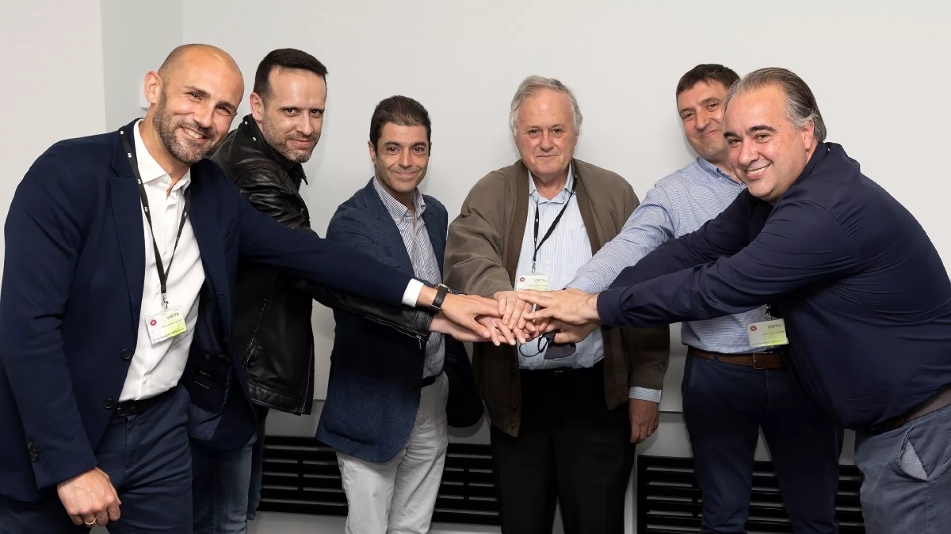 Resonac%20equipo_0.jpg Resonac%20equipo_0.jpg