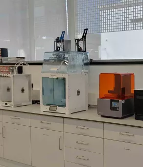 FabLab_SalaDeMaquinas.jpg
